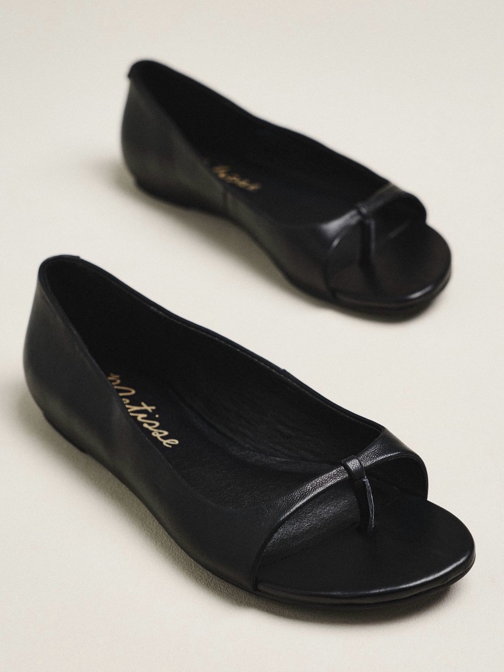 Matisse Neptune Open Toe Bow Flats Black Leather EU 38 / US 7 NWB